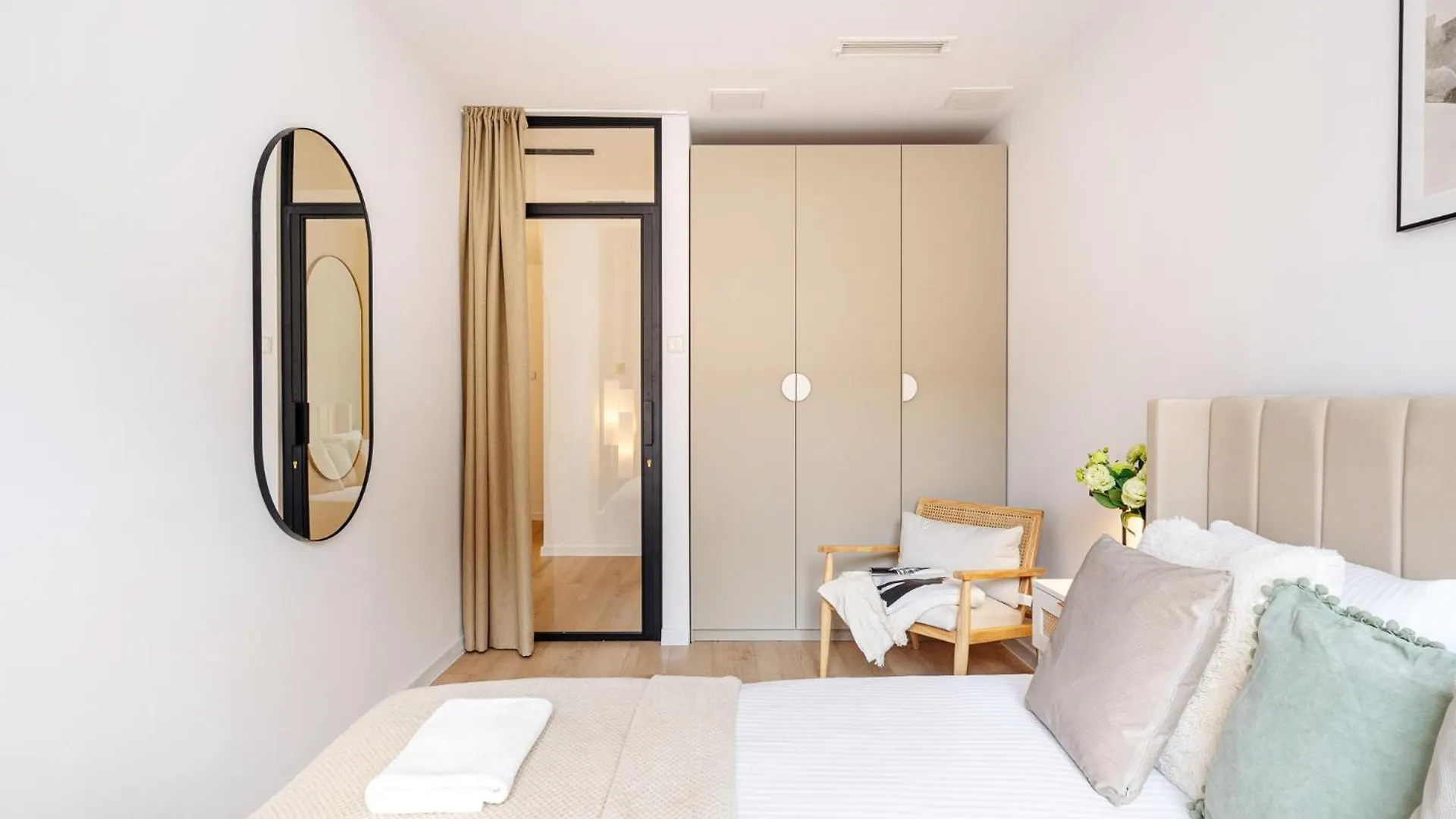 Piedmont Apartment II - Loftaffair Krakow Poland